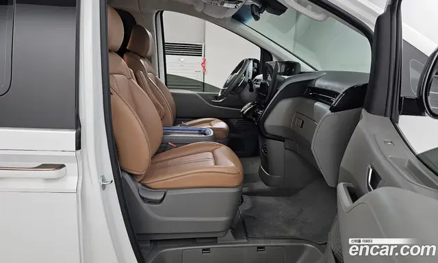 Hyundai Staria 2024 2.2 автомат (гидро), миниатюра 12