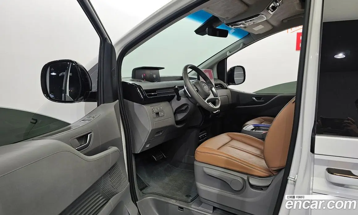 Hyundai Staria 2024 2.2 автомат (гидро), фото 10 Hyundai Staria 2024 2.2 автомат (гидро), фото 10