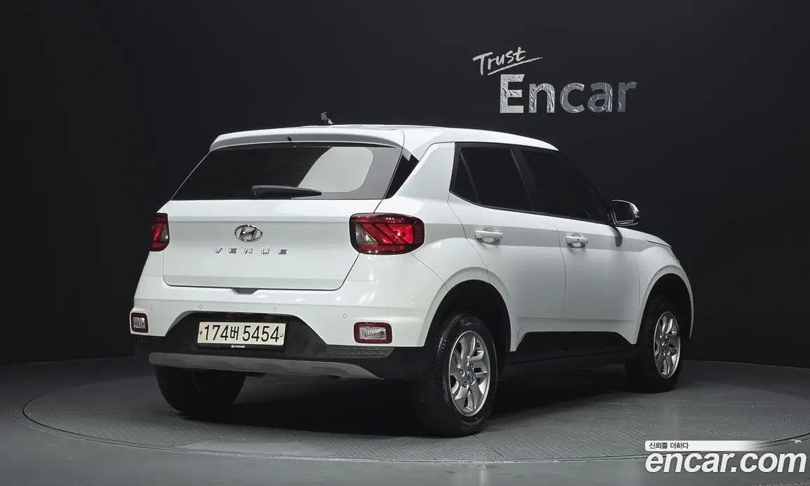 Hyundai Venue 2020 1.6 автомат (гидро), фото 2 Hyundai Venue 2020 1.6 автомат (гидро), фото 2