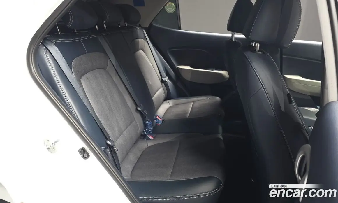 Hyundai Venue 2020 1.6 автомат (гидро), фото 17 Hyundai Venue 2020 1.6 автомат (гидро), фото 17
