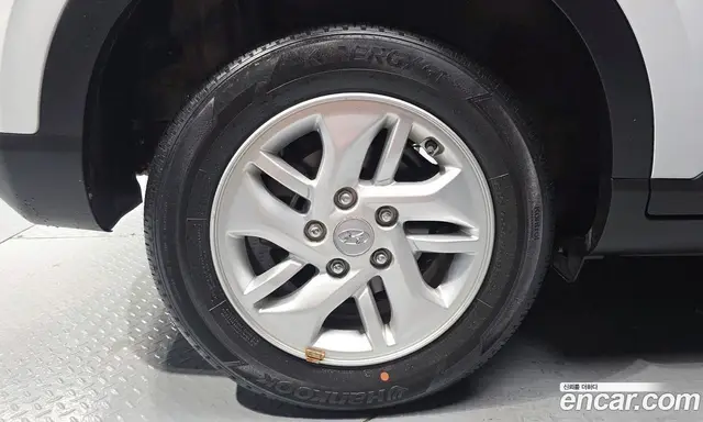 Hyundai Venue 2020 1.6 автомат (гидро), миниатюра 5 Hyundai Venue 2020 1.6 автомат (гидро), миниатюра 5