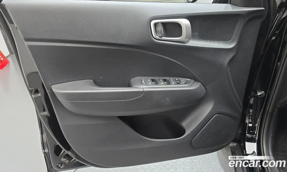 Hyundai Venue 2025 1.6 автомат (гидро), фото 14 Hyundai Venue 2025 1.6 автомат (гидро), фото 14