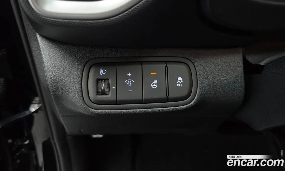Hyundai Venue 2025 1.6 автомат (гидро), фото 25 Hyundai Venue 2025 1.6 автомат (гидро), фото 25