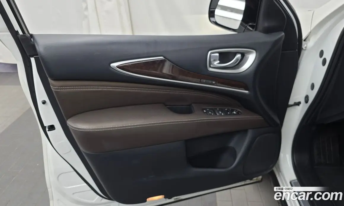 Infiniti QX60 2018 3.5 автомат (гидро), фото 14 Infiniti QX60 2018 3.5 автомат (гидро), фото 14