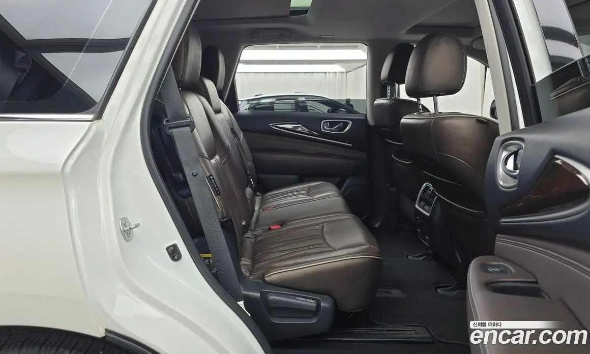 Infiniti QX60 2018 3.5 автомат (гидро), фото 17 Infiniti QX60 2018 3.5 автомат (гидро), фото 17