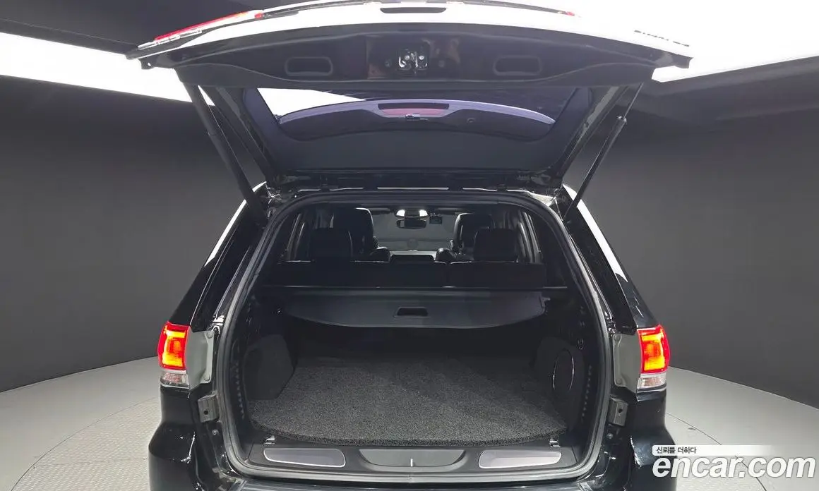 Jeep Cherokee 2017 3.6 автомат (гидро), фото 20 Jeep Cherokee 2017 3.6 автомат (гидро), фото 20