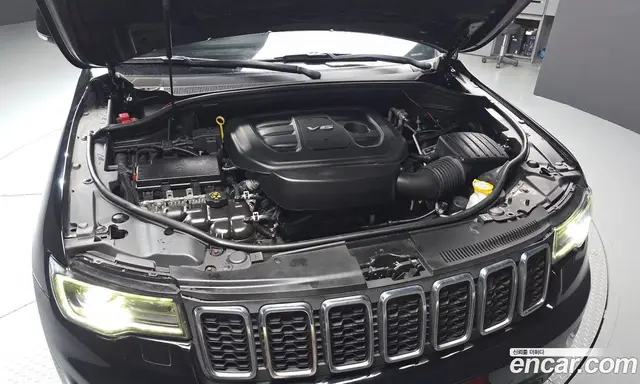 Jeep Cherokee 2017 3.6 автомат (гидро), миниатюра 6 Jeep Cherokee 2017 3.6 автомат (гидро), миниатюра 6