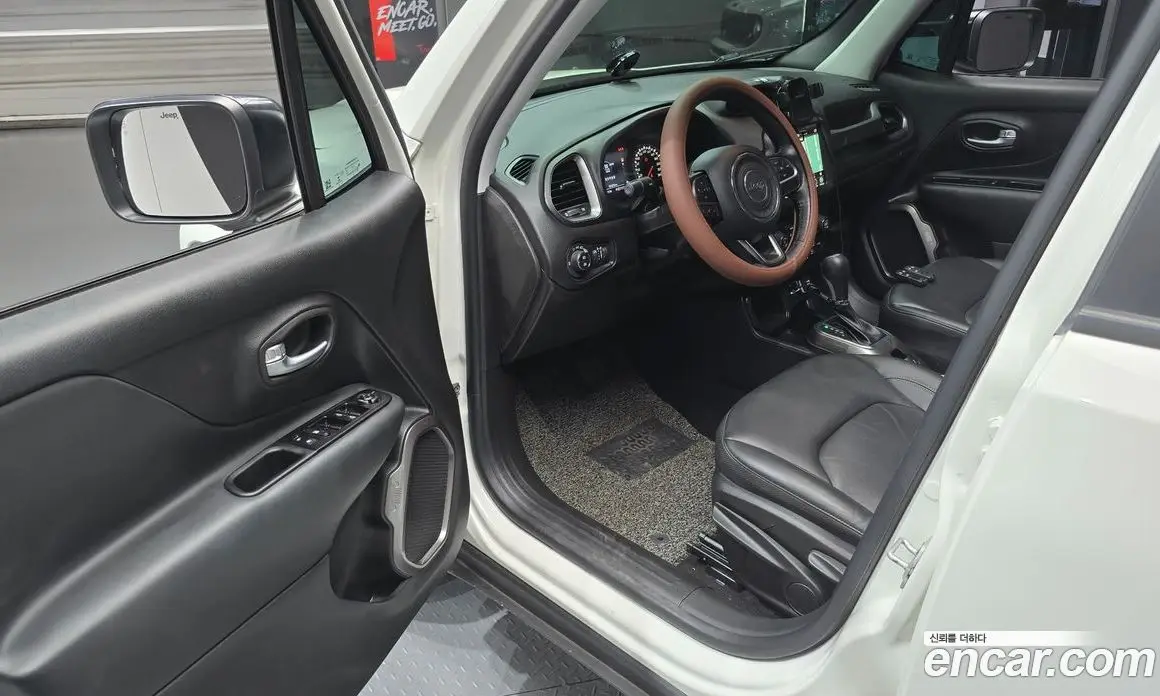 Jeep Renegade 2019 2.4 автомат (гидро), фото 13 Jeep Renegade 2019 2.4 автомат (гидро), фото 13