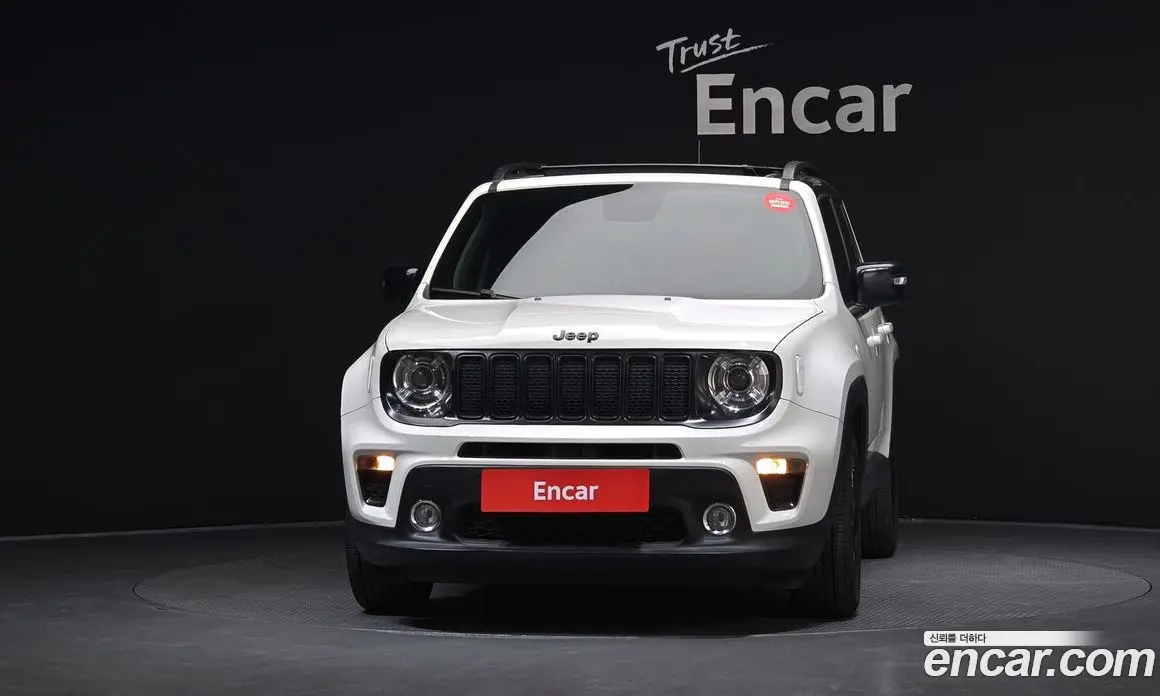 Jeep Renegade 2019 2.4 автомат (гидро), фото 3 Jeep Renegade 2019 2.4 автомат (гидро), фото 3