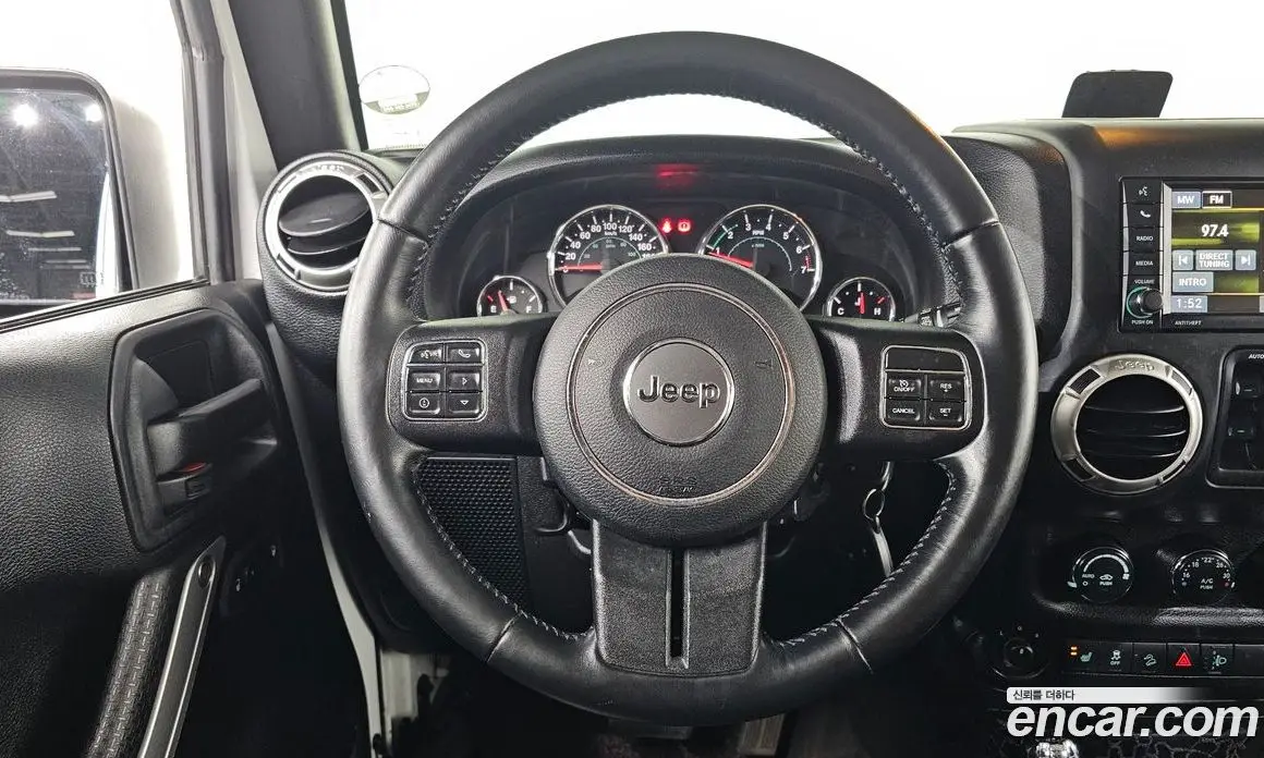 Jeep Wrangler 2017 3.6 автомат (гидро), фото 15 Jeep Wrangler 2017 3.6 автомат (гидро), фото 15