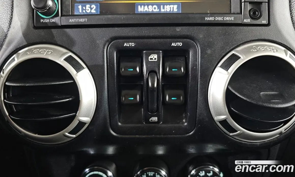 Jeep Wrangler 2017 3.6 автомат (гидро), фото 18 Jeep Wrangler 2017 3.6 автомат (гидро), фото 18