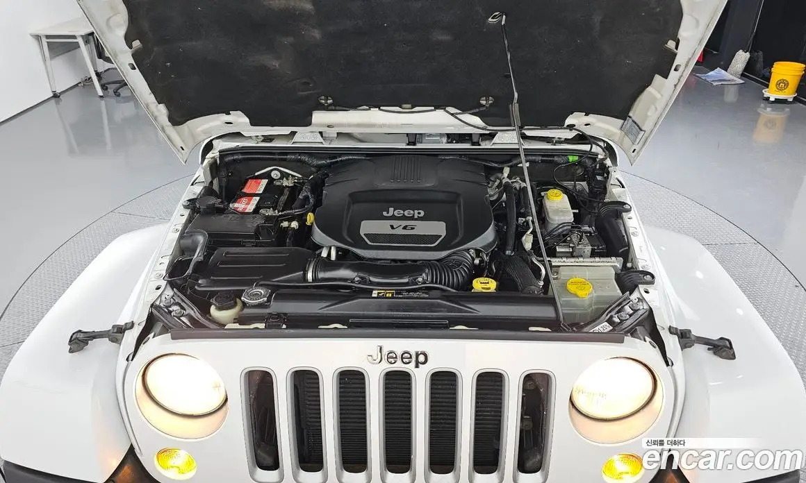 Jeep Wrangler 2017 3.6 автомат (гидро), фото 6 Jeep Wrangler 2017 3.6 автомат (гидро), фото 6