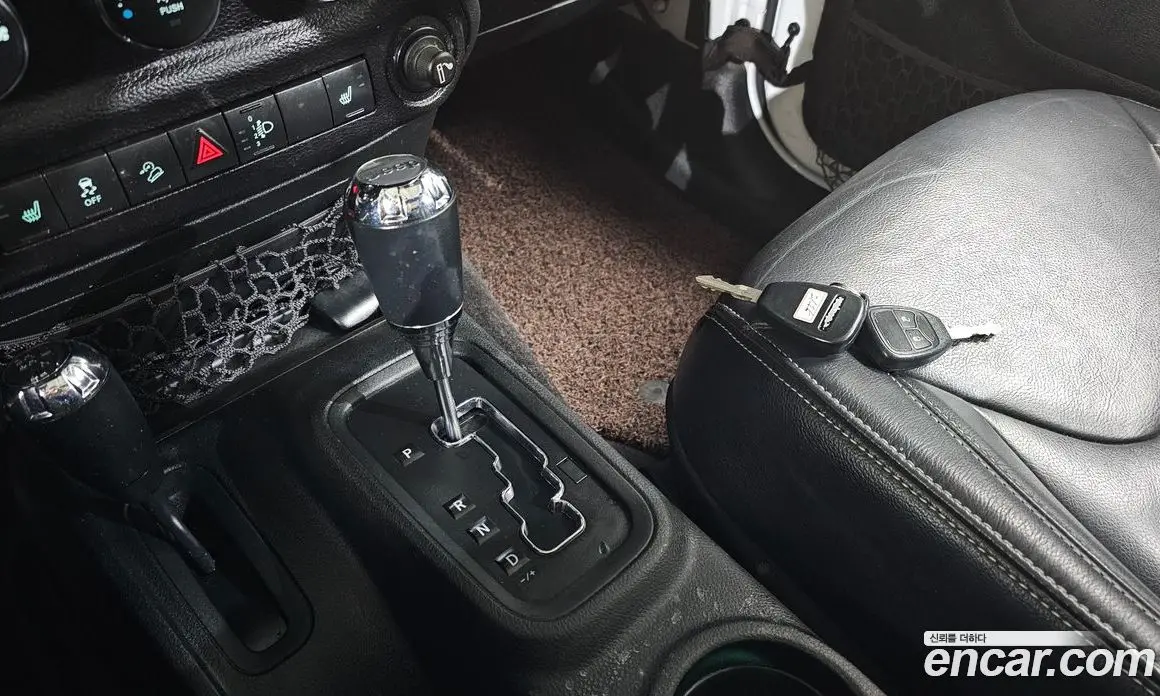 Jeep Wrangler 2017 3.6 автомат (гидро), фото 9 Jeep Wrangler 2017 3.6 автомат (гидро), фото 9