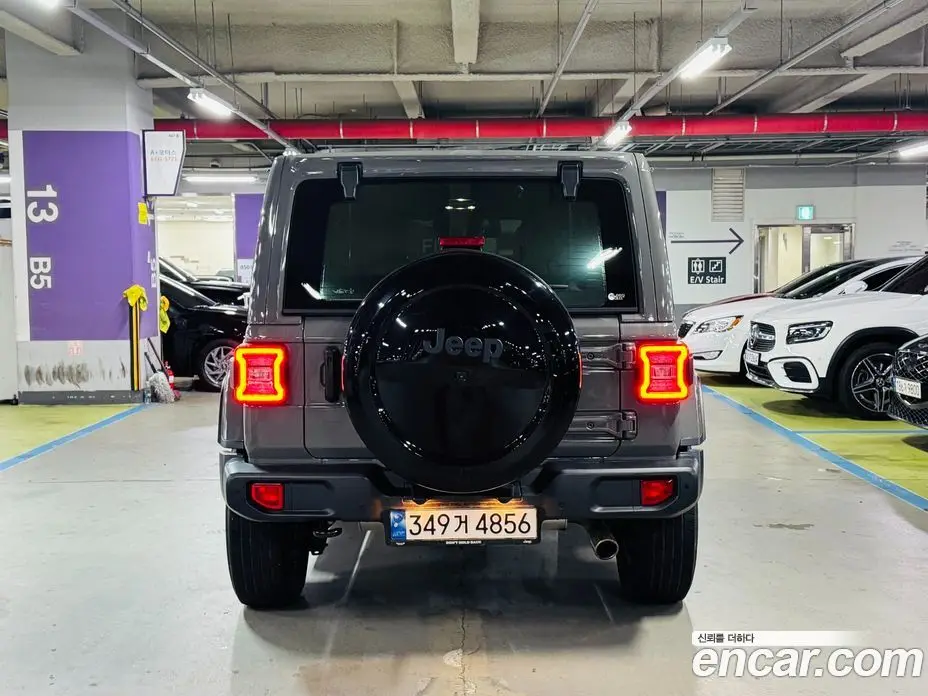 Jeep Wrangler 2021 2.0 автомат (гидро), фото 4 Jeep Wrangler 2021 2.0 автомат (гидро), фото 4