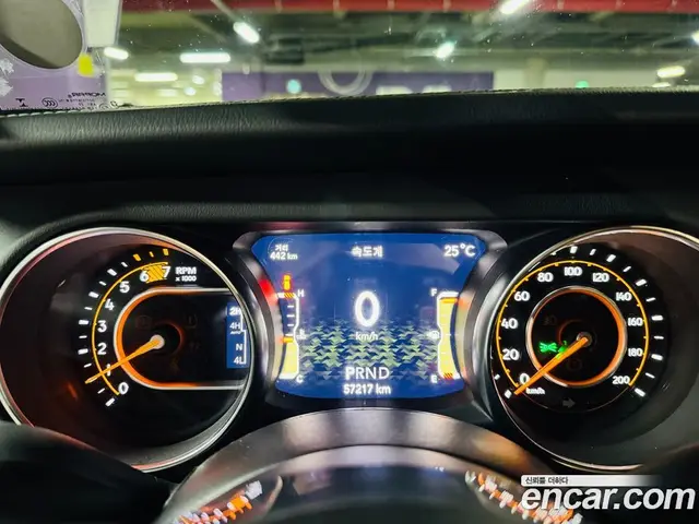 Jeep Wrangler 2021 2.0 автомат (гидро), миниатюра 8 Jeep Wrangler 2021 2.0 автомат (гидро), миниатюра 8