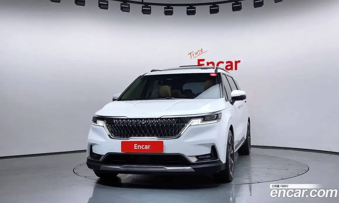 Kia Carnival 2022 3.5 автомат (гидро), фото 3 Kia Carnival 2022 3.5 автомат (гидро), фото 3