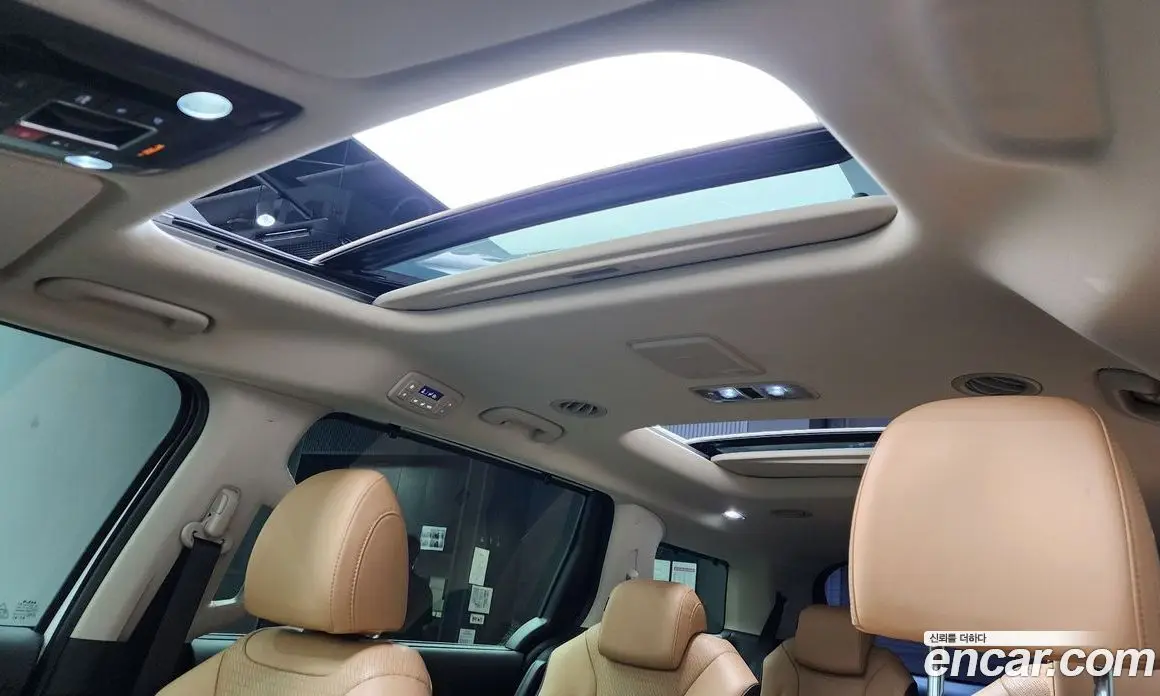 Kia Carnival 2022 3.5 автомат (гидро), фото 24 Kia Carnival 2022 3.5 автомат (гидро), фото 24