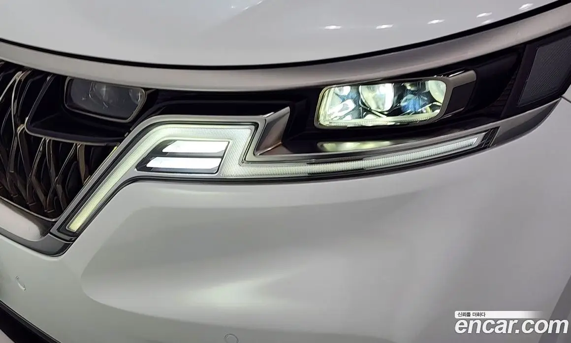 Kia Carnival 2022 3.5 автомат (гидро), фото 8 Kia Carnival 2022 3.5 автомат (гидро), фото 8