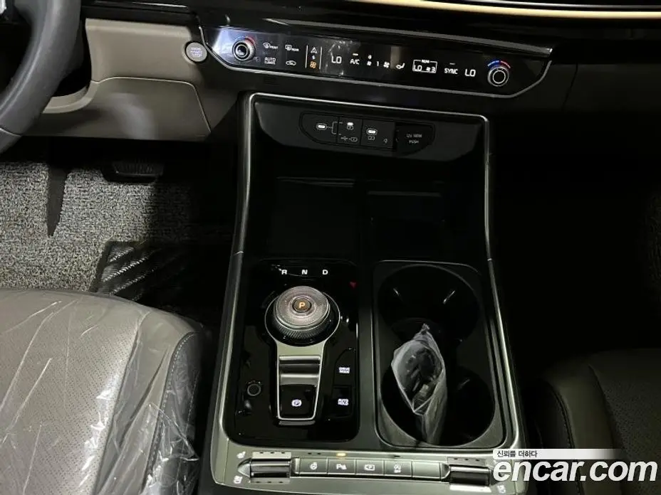 Kia Carnival 2024 2.2 автомат (гидро), фото 15 Kia Carnival 2024 2.2 автомат (гидро), фото 15