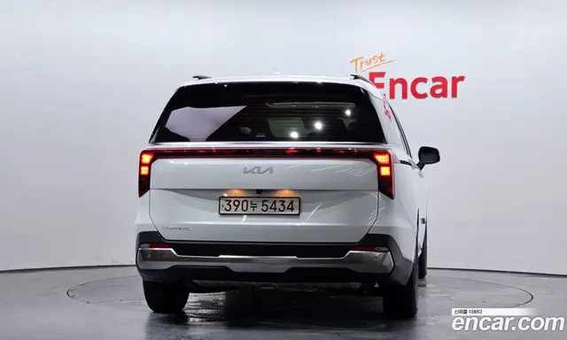 Kia Carnival 2024 2.2 автомат (гидро), миниатюра 4 Kia Carnival 2024 2.2 автомат (гидро), миниатюра 4