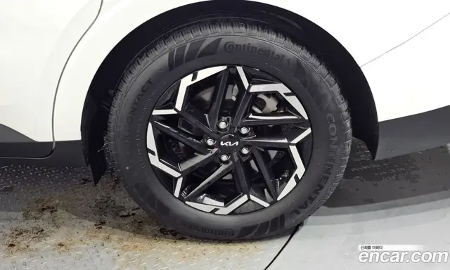 Kia Carnival 2024 2.2 автомат (гидро), миниатюра 7 Kia Carnival 2024 2.2 автомат (гидро), миниатюра 7