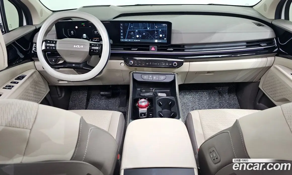 Kia Carnival 2024 2.2 автомат (гидро), фото 10 Kia Carnival 2024 2.2 автомат (гидро), фото 10