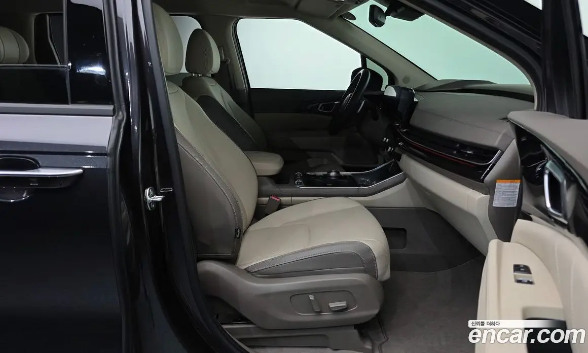 Kia Carnival 2024 1.6 автомат (гидро), фото 16 Kia Carnival 2024 1.6 автомат (гидро), фото 16