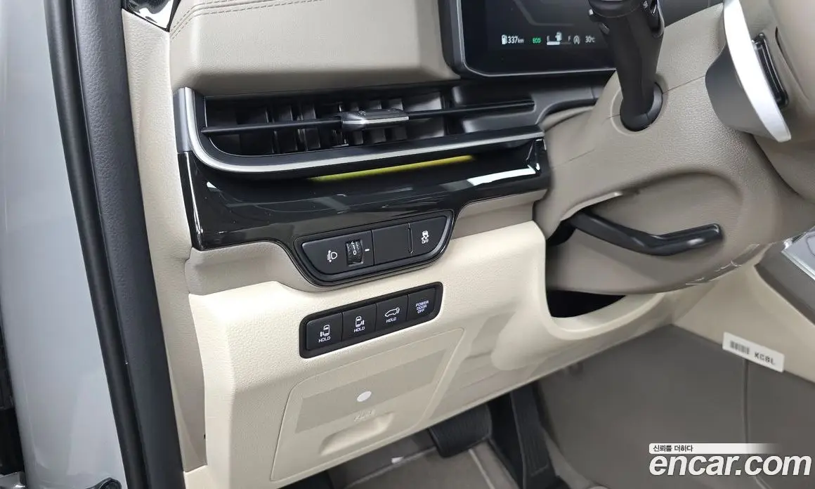 Kia Carnival 2024 2.2 автомат (гидро), фото 22 Kia Carnival 2024 2.2 автомат (гидро), фото 22
