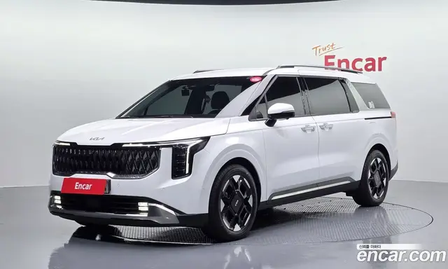 Kia Carnival 2024 3.5 автомат (гидро), миниатюра 1 Kia Carnival 2024 3.5 автомат (гидро), миниатюра 1