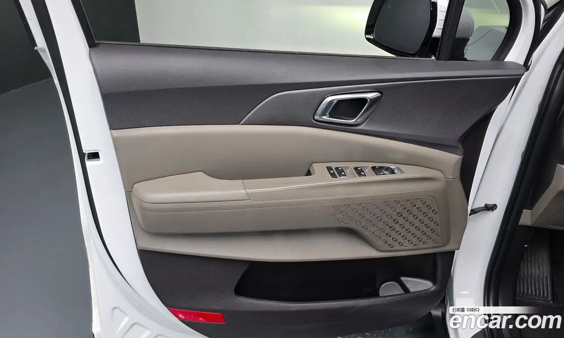 Kia Carnival 2024 3.5 автомат (гидро), фото 14 Kia Carnival 2024 3.5 автомат (гидро), фото 14