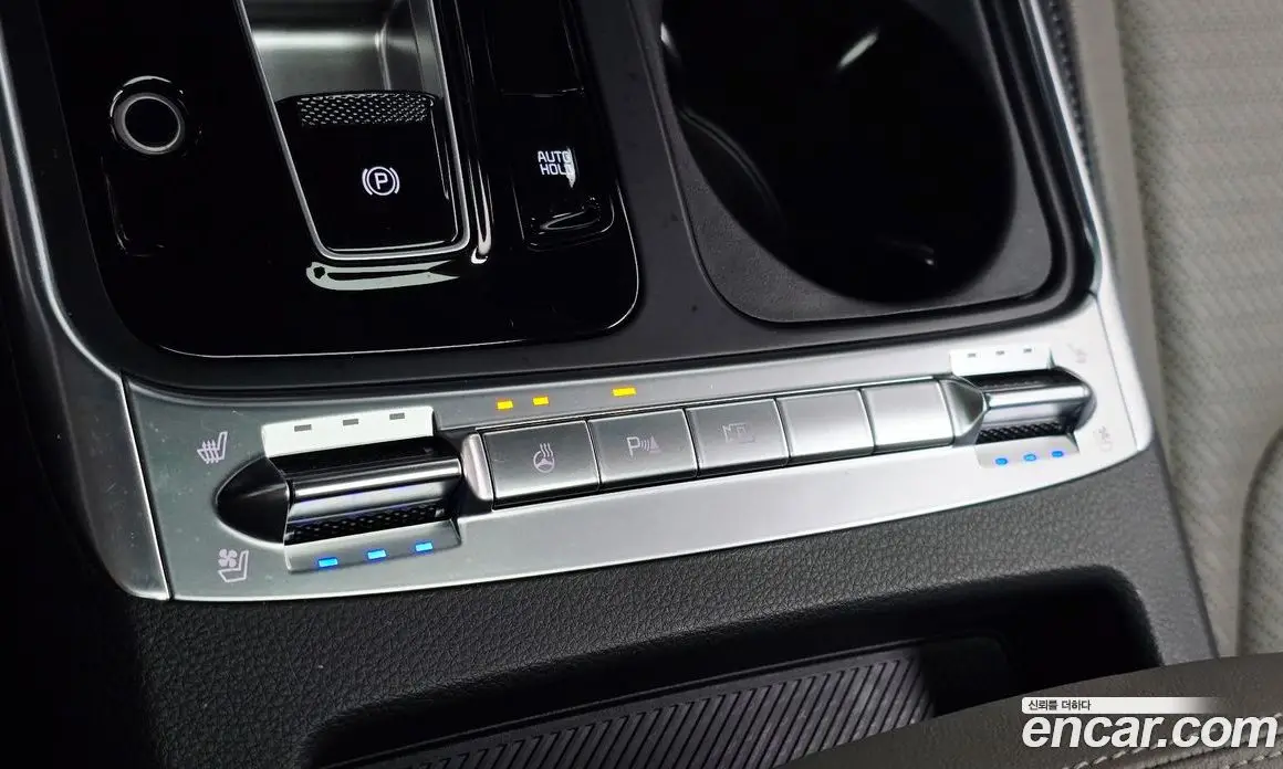 Kia Carnival 2026 1.6 автомат (гидро), фото 33 Kia Carnival 2026 1.6 автомат (гидро), фото 33