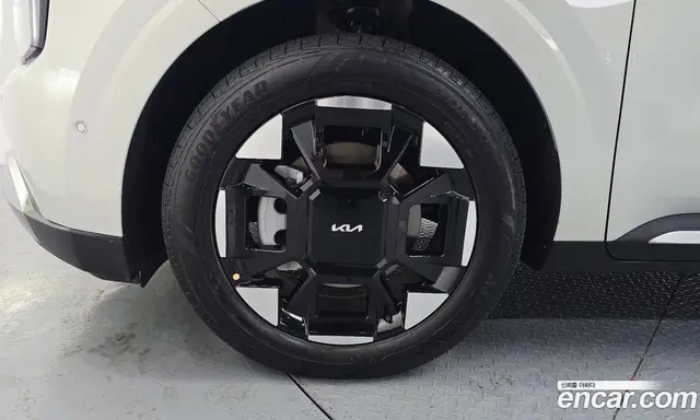 Kia Carnival 2026 1.6 автомат (гидро), миниатюра 5 Kia Carnival 2026 1.6 автомат (гидро), миниатюра 5