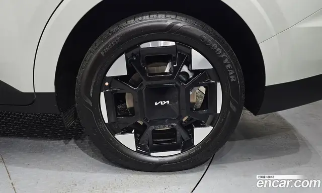 Kia Carnival 2026 1.6 автомат (гидро), миниатюра 7 Kia Carnival 2026 1.6 автомат (гидро), миниатюра 7
