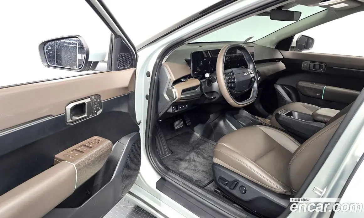 Kia EV4 2025 0.2 автомат (гидро), фото 13 Kia EV4 2025 0.2 автомат (гидро), фото 13