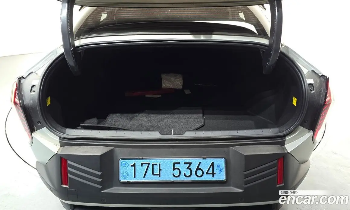 Kia EV4 2025 0.2 автомат (гидро), фото 22 Kia EV4 2025 0.2 автомат (гидро), фото 22