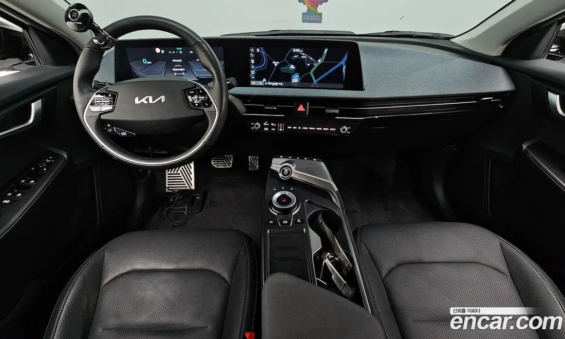 Kia EV6 2024 0.1 автомат (гидро), фото 9 Kia EV6 2024 0.1 автомат (гидро), фото 9