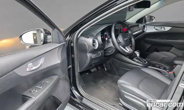 Kia K3 2022 1.6 автомат (гидро), миниатюра 11