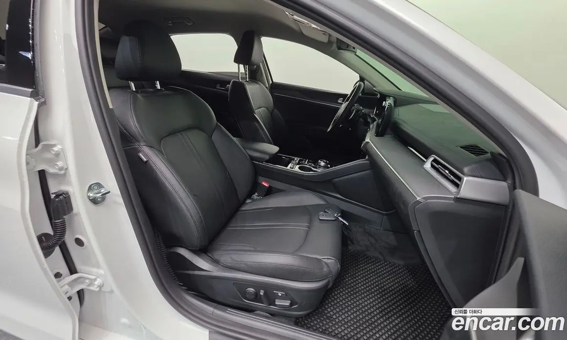 Kia K5 (Optima) 2023 2.0 автомат (гидро), фото 13 Kia K5 (Optima) 2023 2.0 автомат (гидро), фото 13