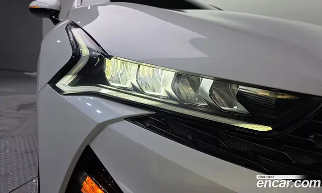 Kia K5 (Optima) 2023 2.0 автомат (гидро), миниатюра 8 Kia K5 (Optima) 2023 2.0 автомат (гидро), миниатюра 8