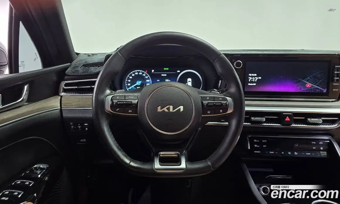 Kia K5 (Optima) 2023 1.6 автомат (гидро), фото 20 Kia K5 (Optima) 2023 1.6 автомат (гидро), фото 20