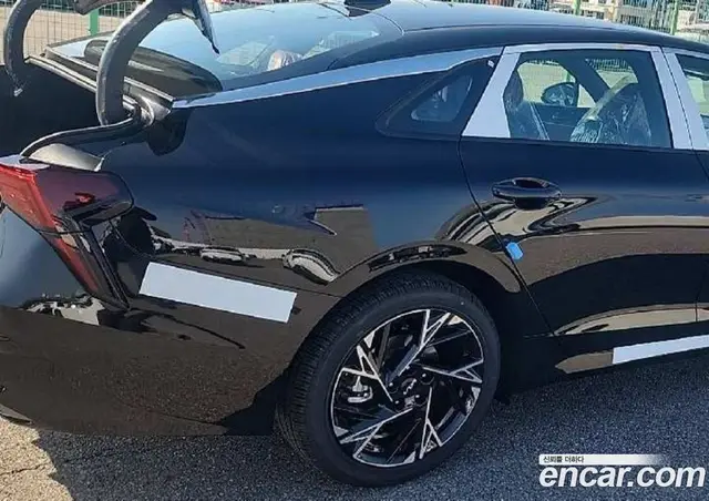 Kia K5 (Optima) 2026 2.0 автомат (гидро), миниатюра 6 Kia K5 (Optima) 2026 2.0 автомат (гидро), миниатюра 6