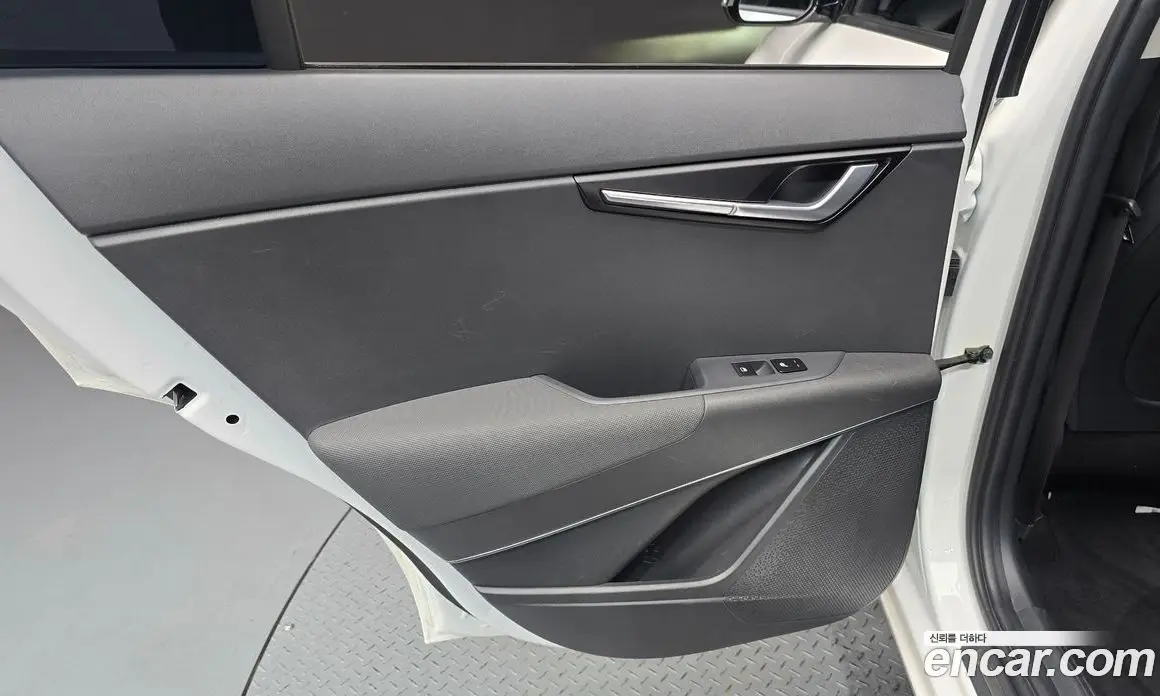 Kia Niro 2022 1.6 автомат (гидро), фото 15 Kia Niro 2022 1.6 автомат (гидро), фото 15