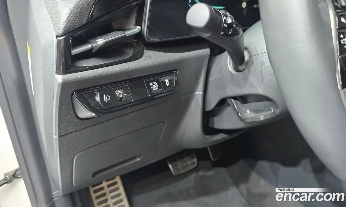 Kia Niro 2022 1.6 автомат (гидро), фото 20 Kia Niro 2022 1.6 автомат (гидро), фото 20