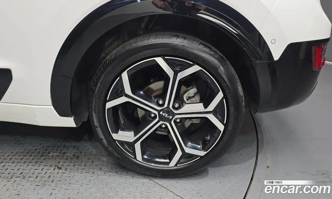 Kia Niro 2022 1.6 автомат (гидро), фото 7 Kia Niro 2022 1.6 автомат (гидро), фото 7