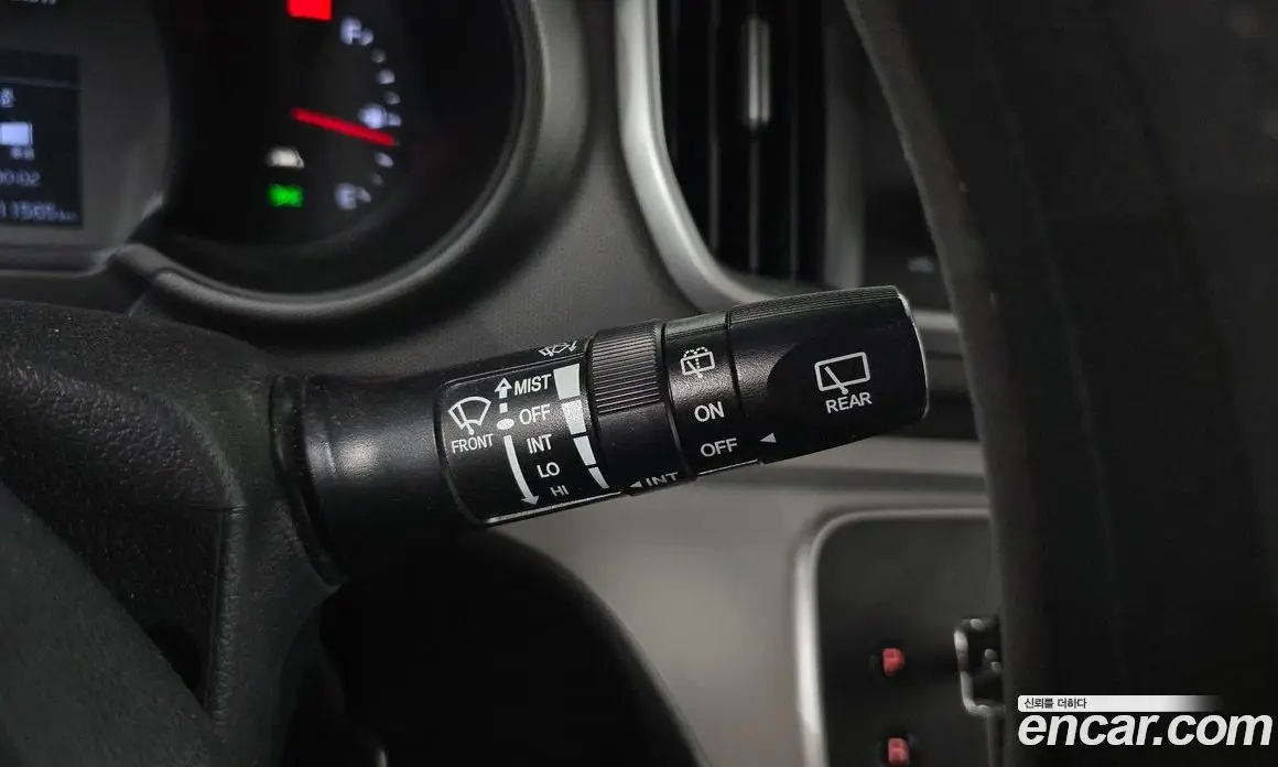 Kia Ray 2022 1.0 автомат (гидро), фото 28