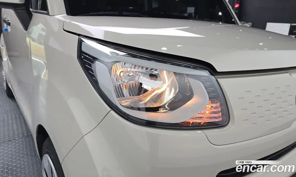 Kia Ray 2022 1.0 автомат (гидро), фото 7