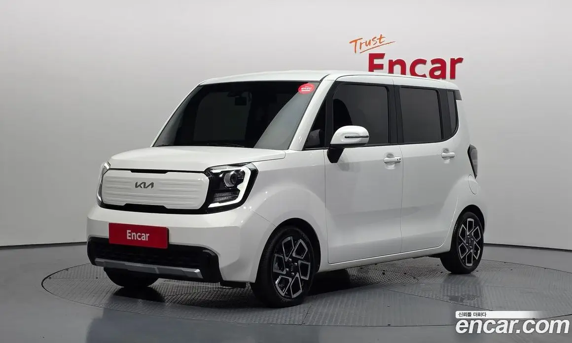 Kia Ray 2023 1.0 автомат (гидро), фото 1 Kia Ray 2023 1.0 автомат (гидро), фото 1