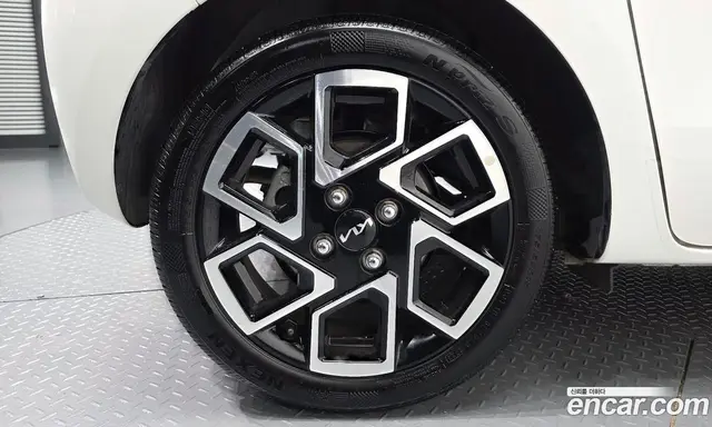 Kia Ray 2023 1.0 автомат (гидро), миниатюра 5 Kia Ray 2023 1.0 автомат (гидро), миниатюра 5