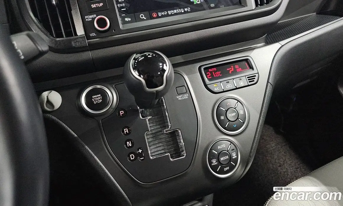 Kia Ray 2023 1.0 автомат (гидро), фото 11