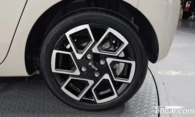 Kia Ray 2023 1.0 автомат (гидро), миниатюра 6